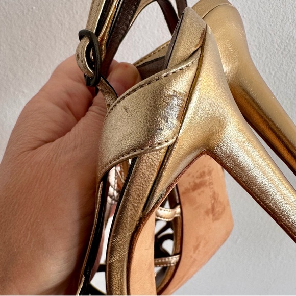 Manolo Blahnik Gold strappy 4 inch heel stilettos size 39.5 - Picture 8 of 8